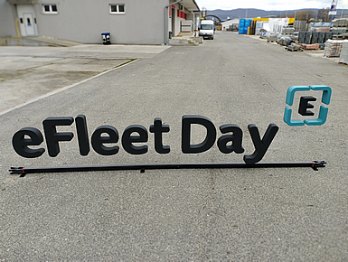 Plastová levitující písmena