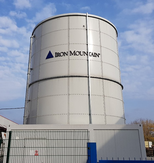 Window wrap + 3D logo